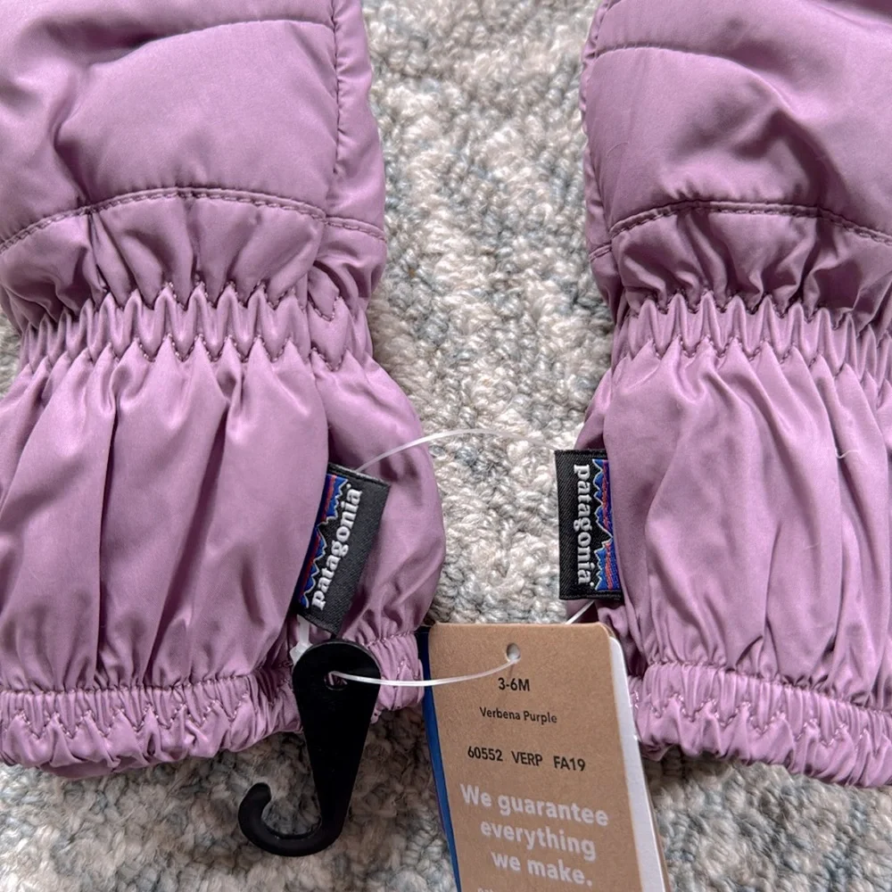 NWT Patagonia Baby Puff Mitts Verbena Purple Size 3-6M
